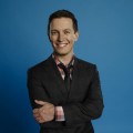 RIOT: Host Rove McManus. CR: Chris Cuffaro. Copyright 2014 / FOX.