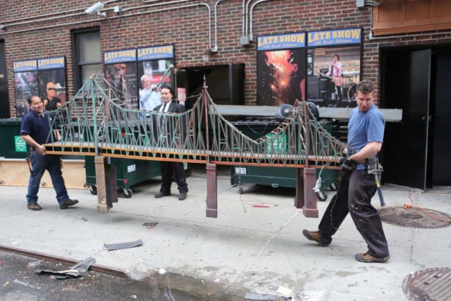 Removal of stage set from, Late Show David Letterman Ed Sullivan Theatre in midtown mhtn.