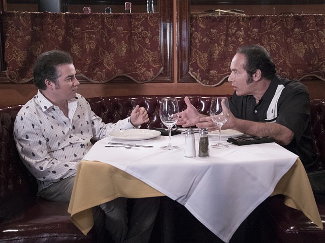 Kevin Corrigan as Milkshake and Andrew Dice Clay as himself in DICE (Season 1, Episode 5). - Photo: Kelsey McNeal/SHOWTIME - Photo ID: Dice_105_1481.R